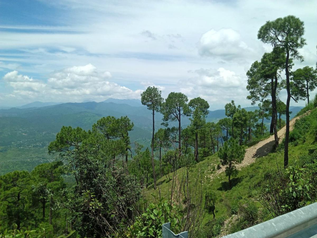 Evergreen Home Stay Almora Ngoại thất bức ảnh