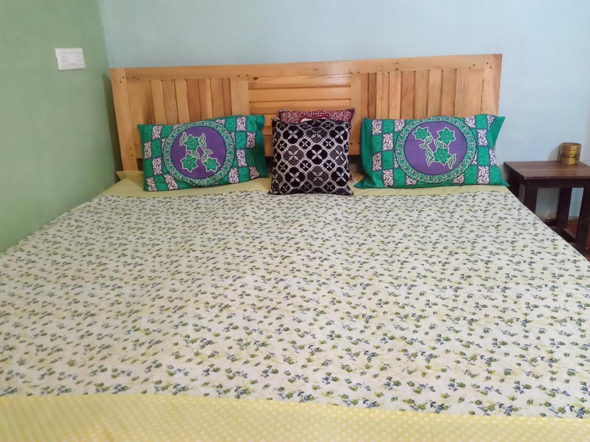 Evergreen Home Stay Almora Ngoại thất bức ảnh
